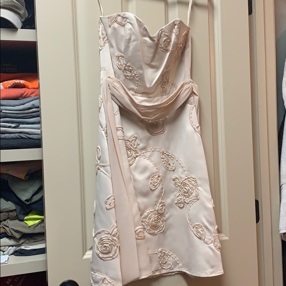 White House Black Market A-like strapless size 2